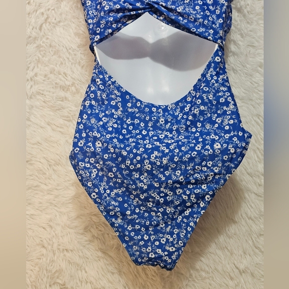 Elegant Blue Floral Women's One-Piece Swimsuit Size M - Picture 8 of 13